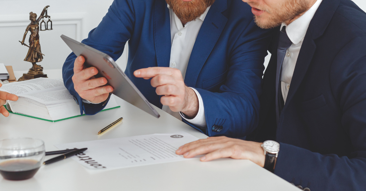 lawyers using linkedin for juror research